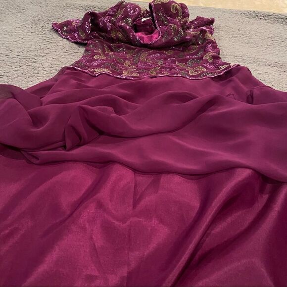 Scala Evening Gown Mother of The Bride Dress - Picture 13 of 13